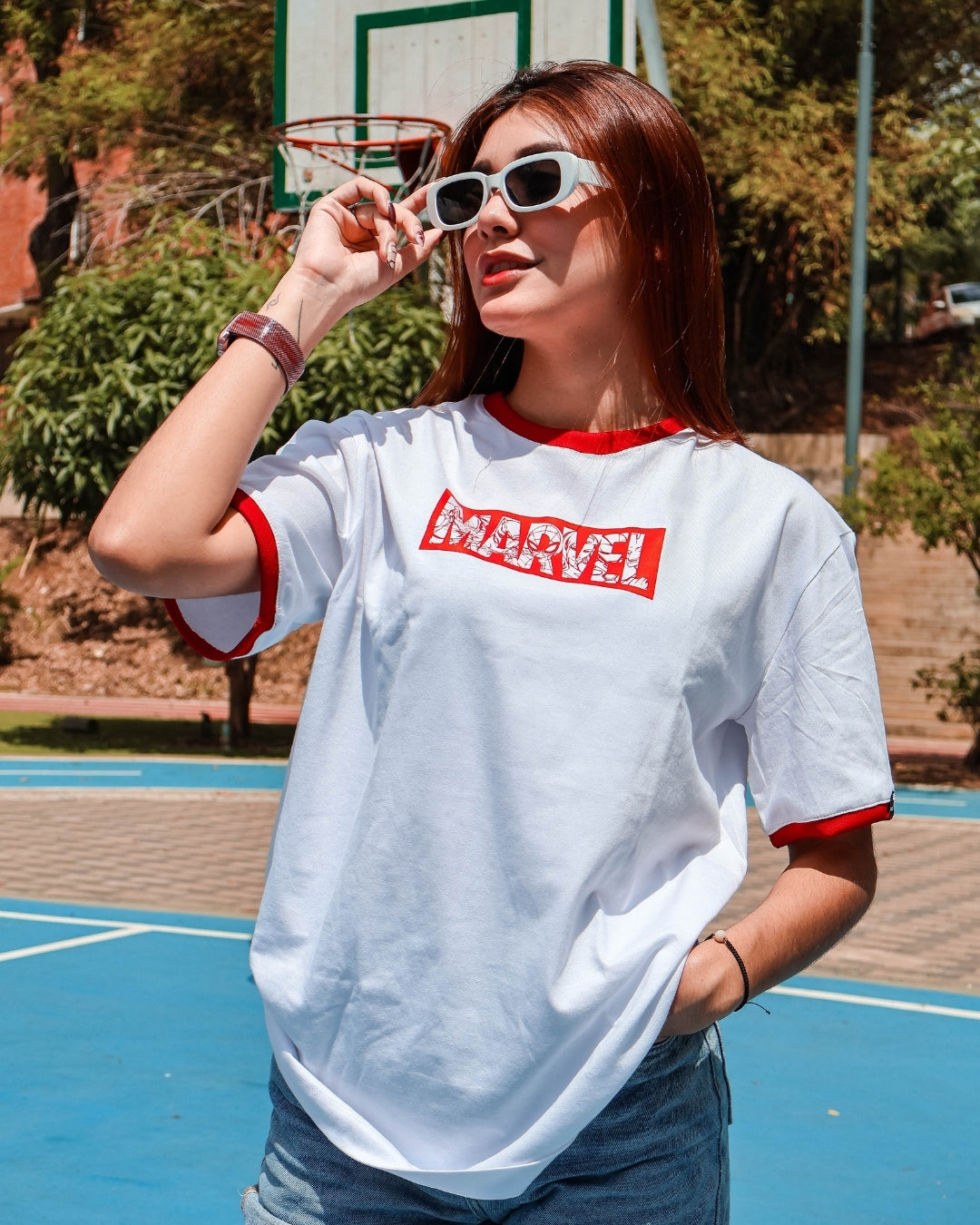 Camiseta Logo Marvel